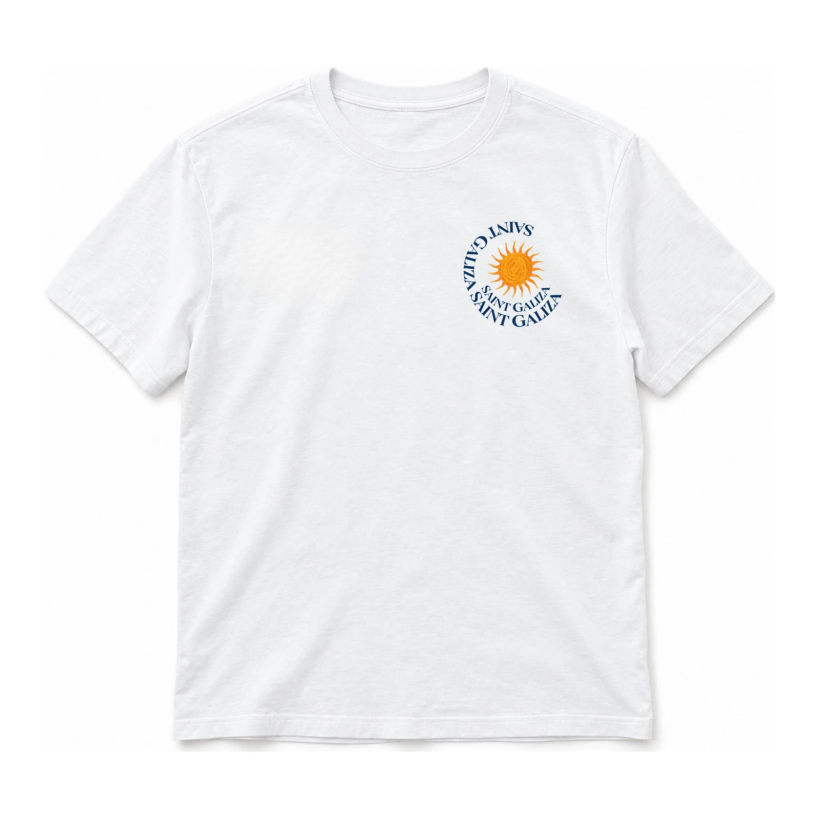 Camisa Estampa Mar 01 branca, frente com o sol